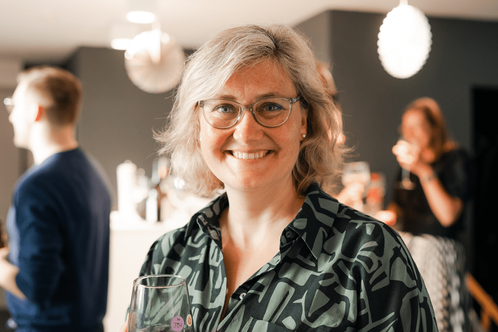 Intap Network GmbH Office Thombansen 1200x800